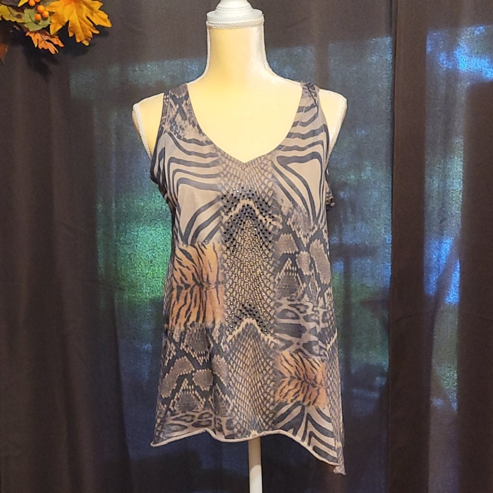 Animal print, racerback tee shirt L